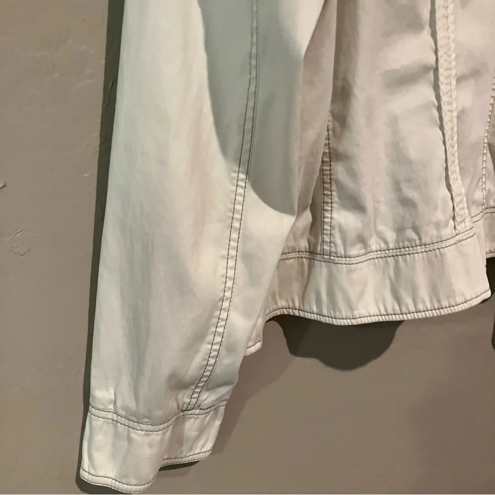 LOFT Ann Taylor Women's Cream Bomber Jacket Size 8 - Picture 12 of 16